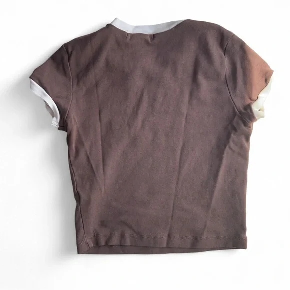 Forever 21 Brown Yellowstone Graphic baby Tee woman’s small - Picture 2 of 5